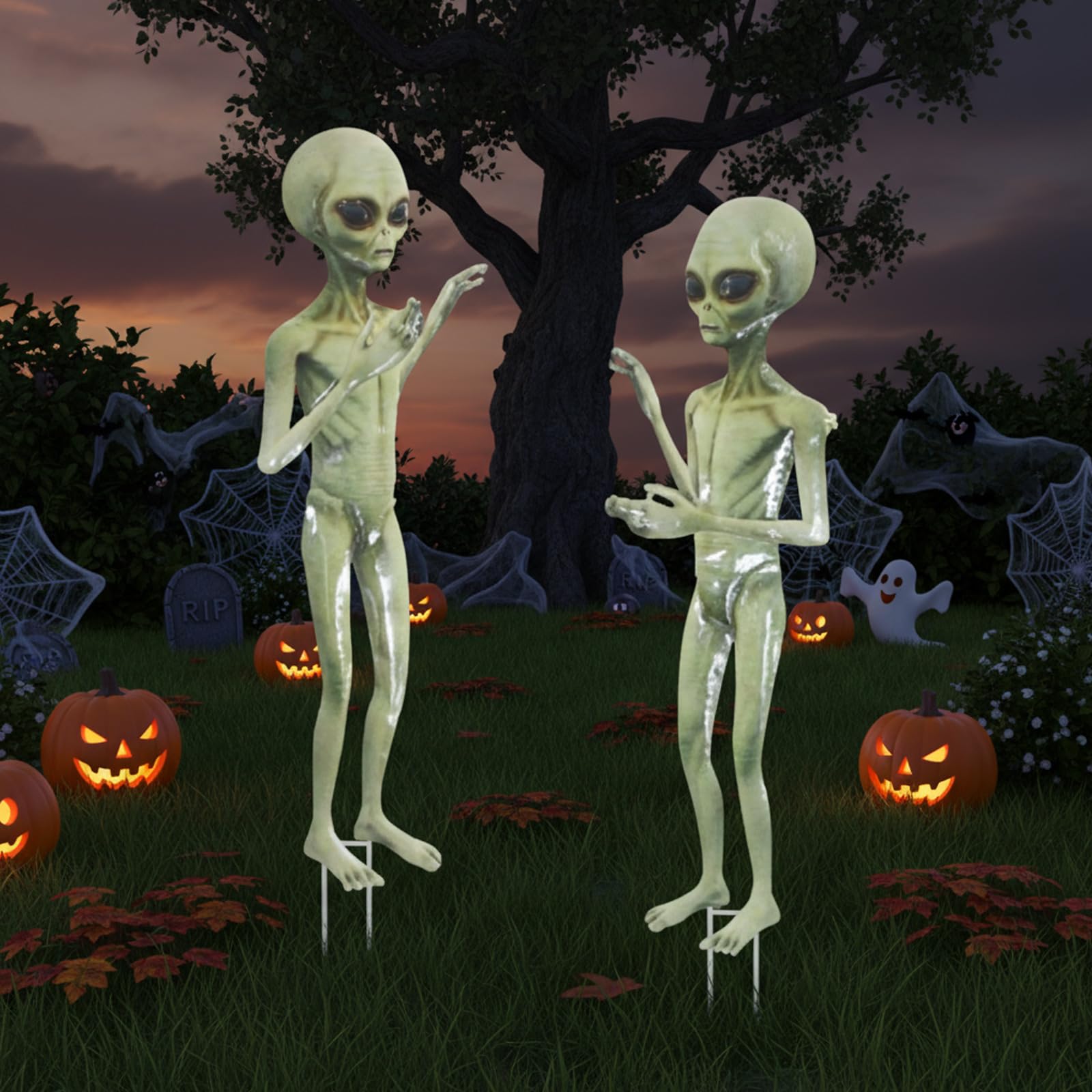 Photo 1 of 2 Pcs Metal Giant Halloween Alien Outdoor Yard Sign Stakes 31'' 39'' Large Alien Full Body Metal Rainproof Windproof Decors for Halloween Trick or Treat Earthlings Party Garden Lawn Pathway Decor