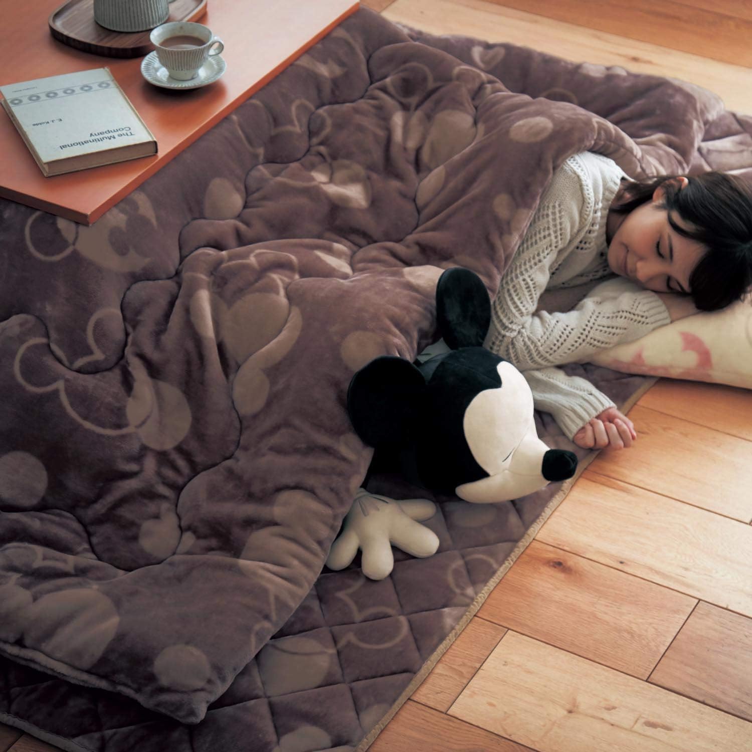 Amazon ベルメゾン ディズニー こたつ布団セット 掛け敷き メルトロ ベージュ 省スペースタイプ長方形 大 こたつ布団 オンライン通販