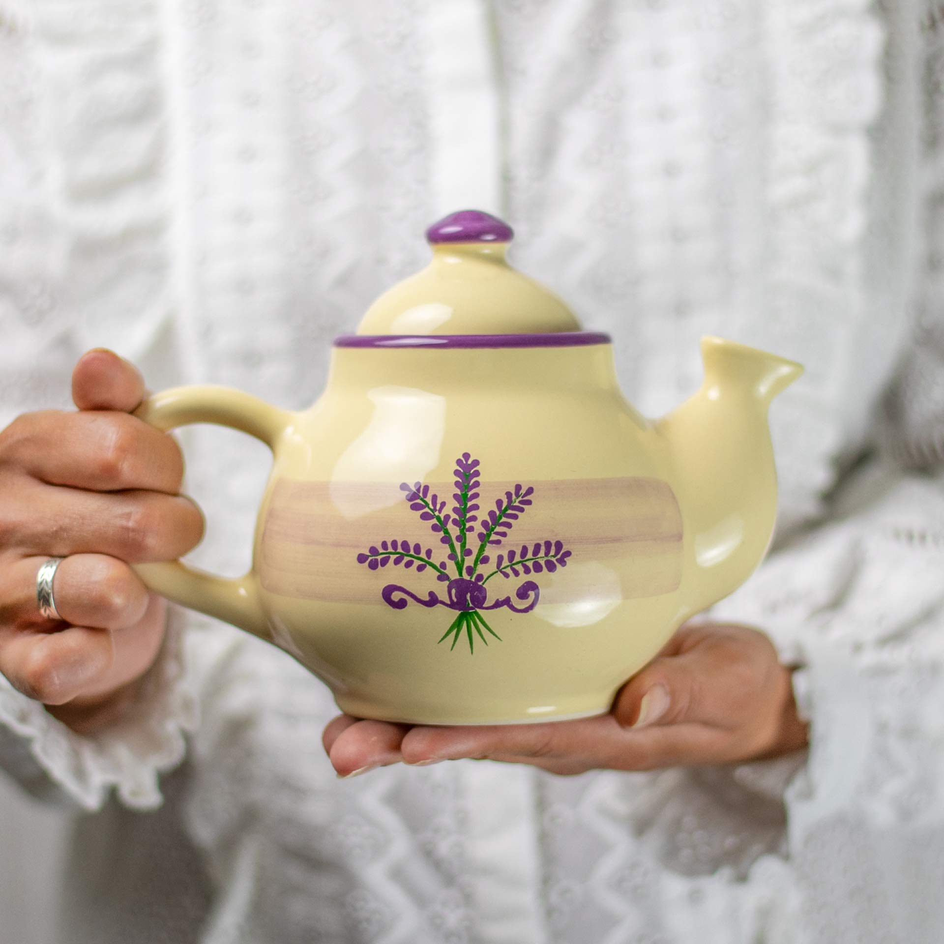 City to Cottage Ceramic 26oz Teapot, Coffee Pot, Tea Pot for Bloomig and Loose Tea Leaf, Handcrafted Premium Teaware, Cream Lavender Floral Tea Pot for Serving Tea and Coffee, Teapot for Tea Lovers