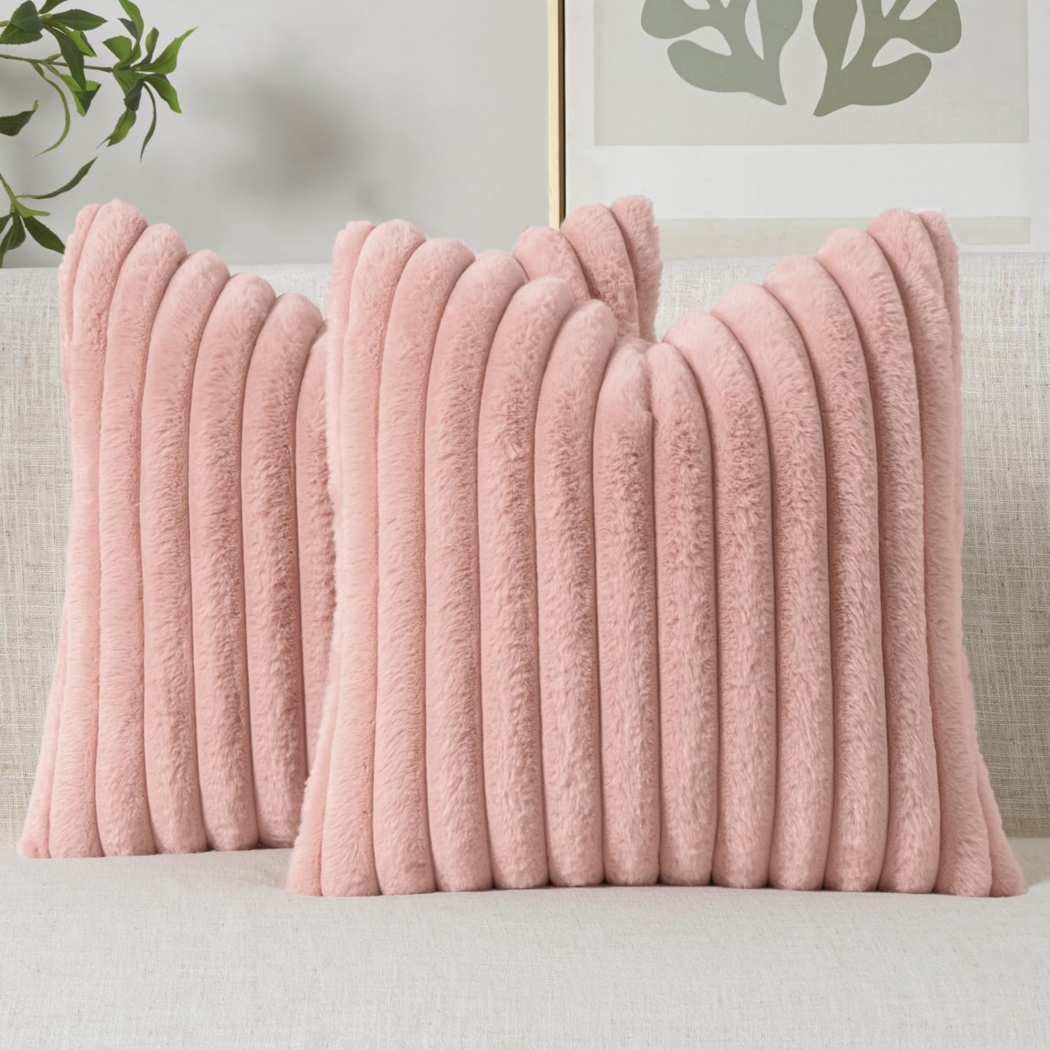 Photo 1 of *MINOR DAMAGE - USED*
MIULEE Faux Fur Valentines Decorative Throw Pillow Covers 20x20 Inch Set of 2, Modern Spring Home Decor Cute Soft Plush Couch Pillows Cozy Fluffy Cushion Covers for Sofa Bed Blush Pink