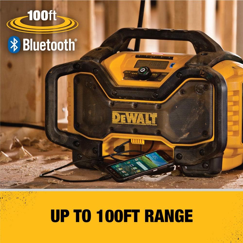 DEWALT 20V MAX Portable Radio & Battery Charger, Bluetooth (DCR025) - - 
