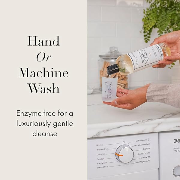 THE LAUNDRESS WOOL & CASHMERE SHAMPOO, DOUBLE CONCENTRATED, CEDAR SCENT, WOOL DETERGENT, WOOL WASH, CASHMERE SHAMPOO, 16 FL OZ