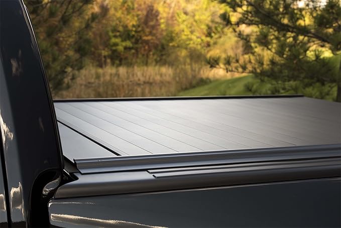 Amazon Com Retrax 80367 Retraxpro Mx Retractable Tonneau Cover Rugged Aluminum Construction W Stake Pocket Cut Out Rails Matte Black Automotive