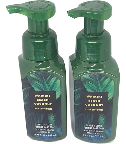 Bath And Body Works Candle QTY 4 - Bath & Body Works White Barn