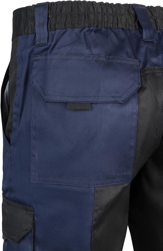 - 103021B; Bermuda Bicolor Multibolsillos; Color Azul Navy y Negro; Talla 42