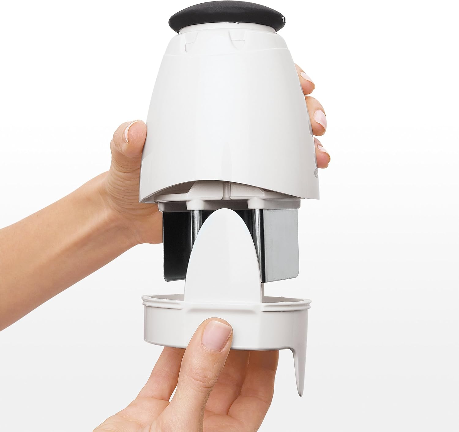 OXO Good Grips Chopper, White/Black: Kitchen & Dining