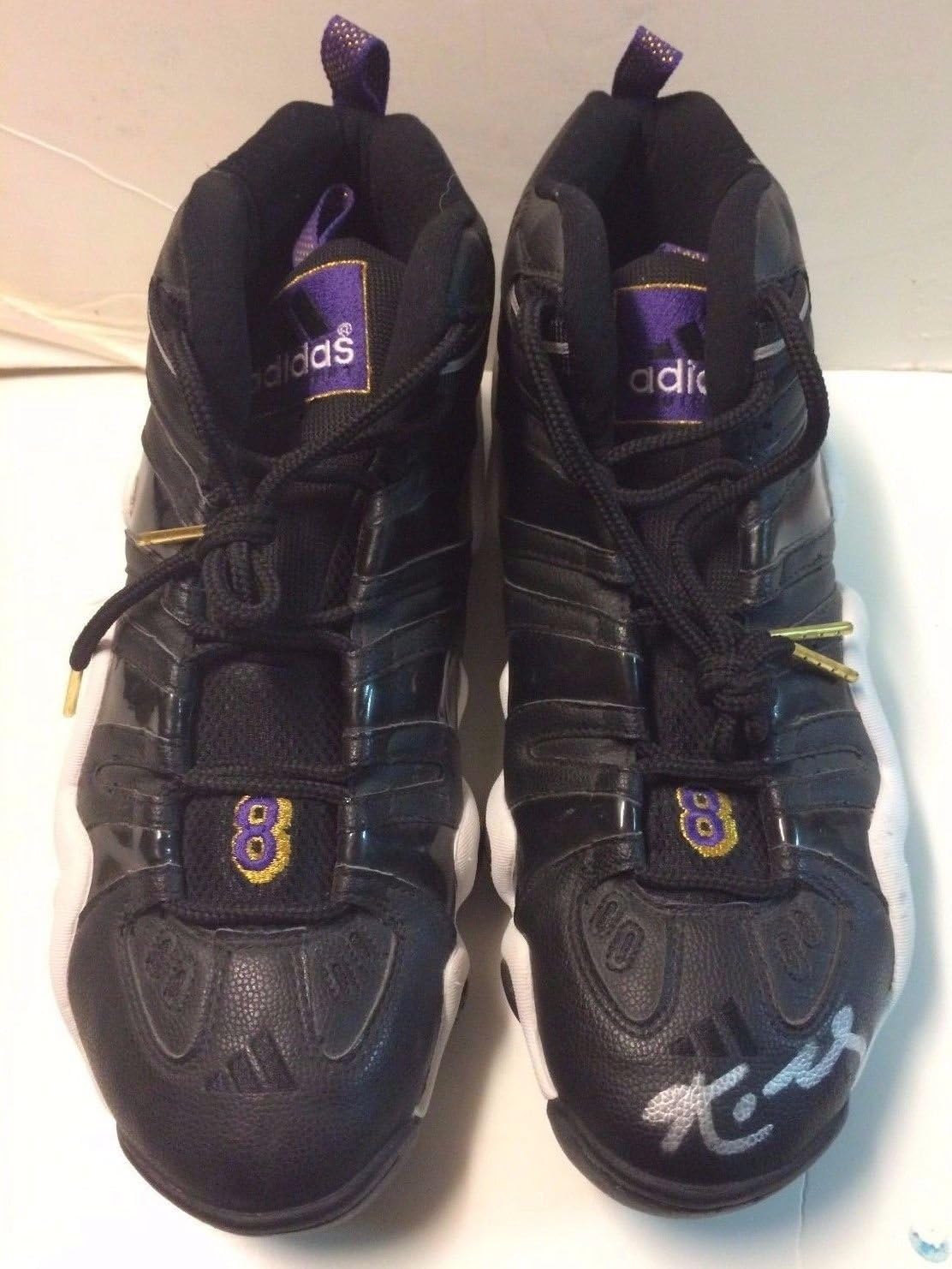 1997-98 Kobe Bryant Autographed Game Worn Crazy Eight Road Sneakers Lakers