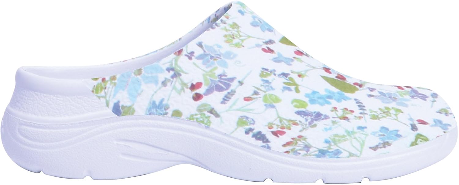 Julie Dodsworth Lavender Garden Clogs, Size 7/40.5 by Briers Amazon.co