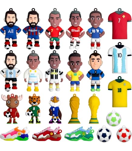 Amazon.com: SoccerStarz - England Team Pack 24 Figure (2022