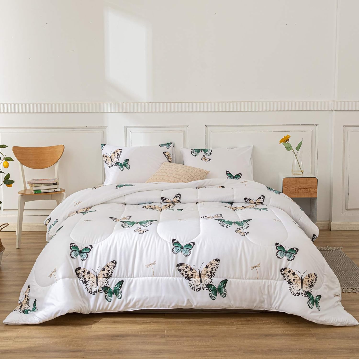 Amazon Com Merryword Butterfly Comforter Set Green Butterfly Comforter Green Butterflies And Dragonfly Printed Down Alternative Comforter Microfiber Bedding Twin 1 Comforter 1 Pillowcase Twin Butterfly Home Kitchen