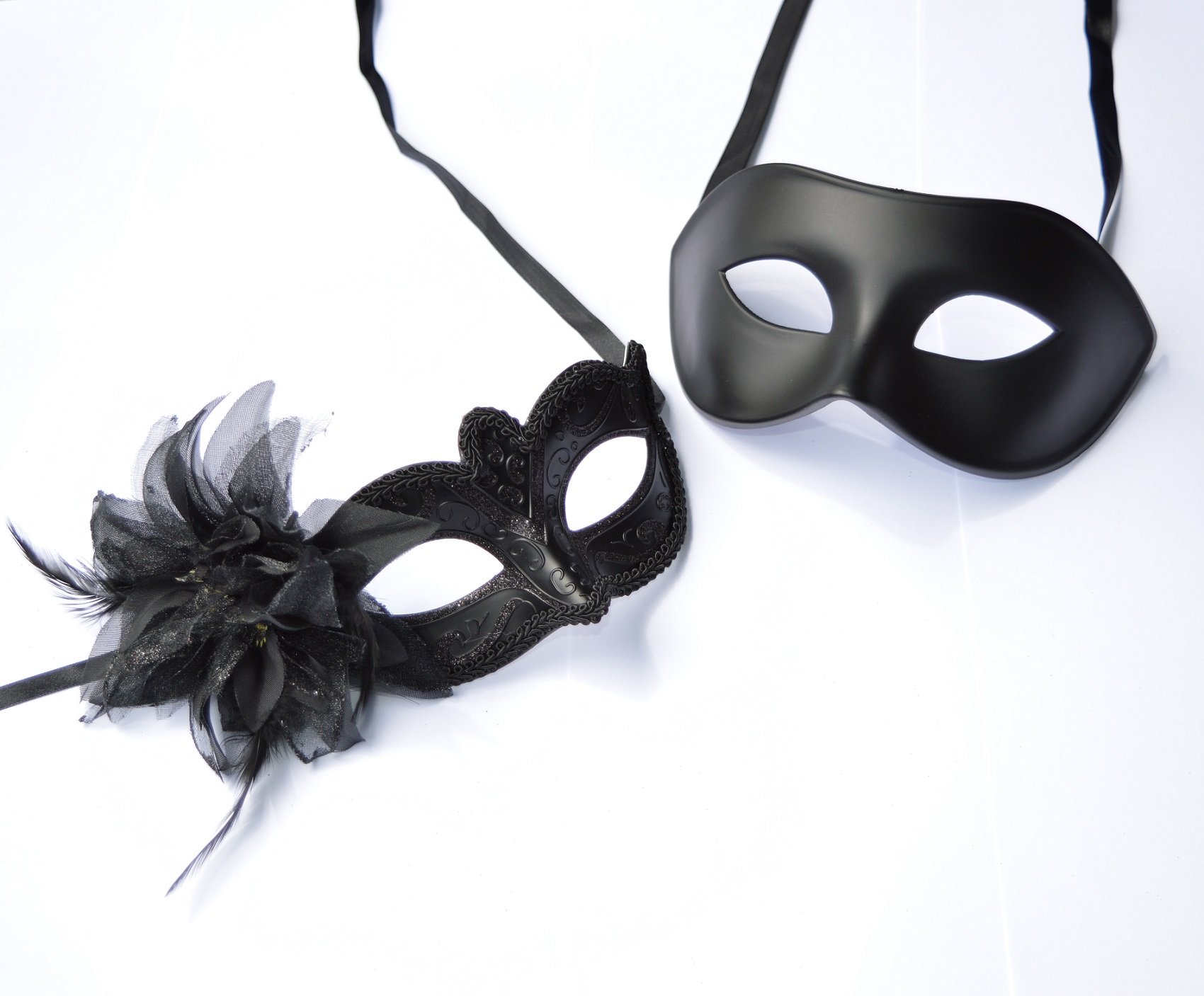 FHS Black & Men Black - His & Hers Venetian Masquerade Masks for Couples