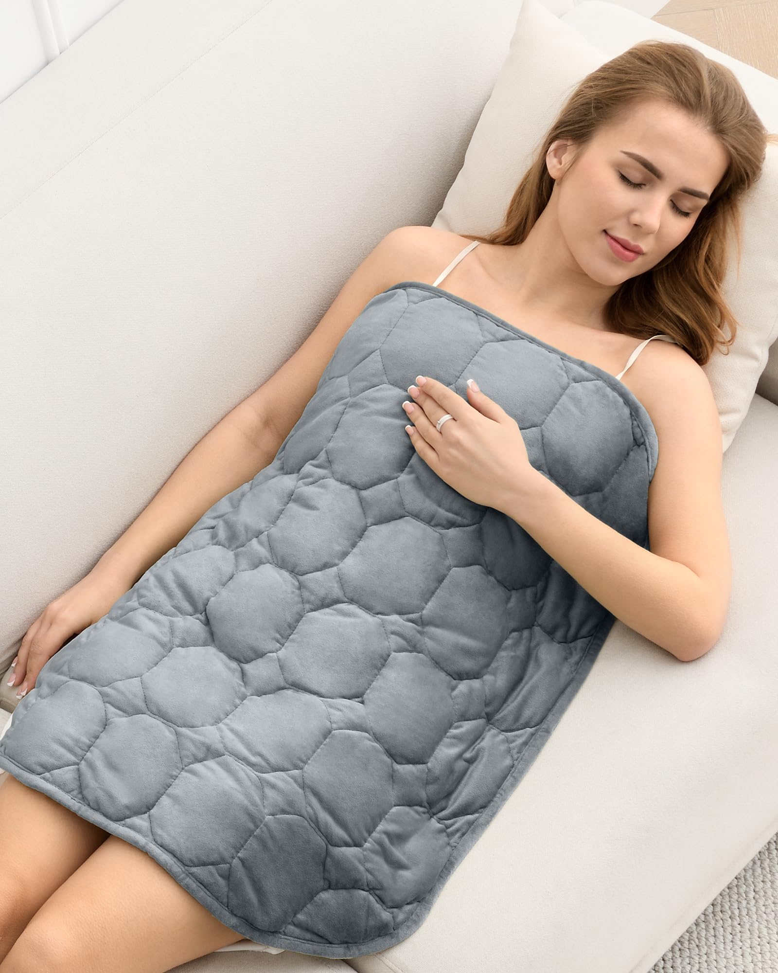 Weighted Lap Blanket Pad 7lbs, Cozy Luxury Crystal Velvet Weighted Blanket for Adults Teens, Small Weighted Blanket for Relaxation, Sleeping, Travel, Napping, Grey 29" x 24"(60cm x 73 cm, 3.2 kg)