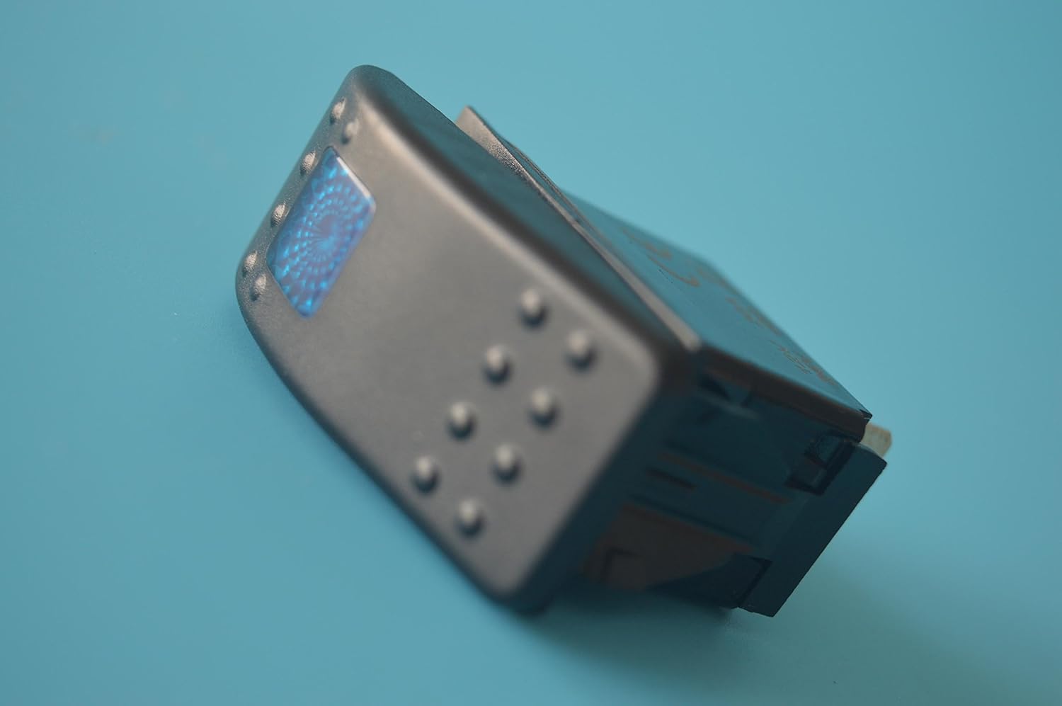 Amarine Made 12v 20 Amp Waterproof Blue LED On/Off Boat Marine SPST 3P Rocker Switch with Light : Sports & Outdoors