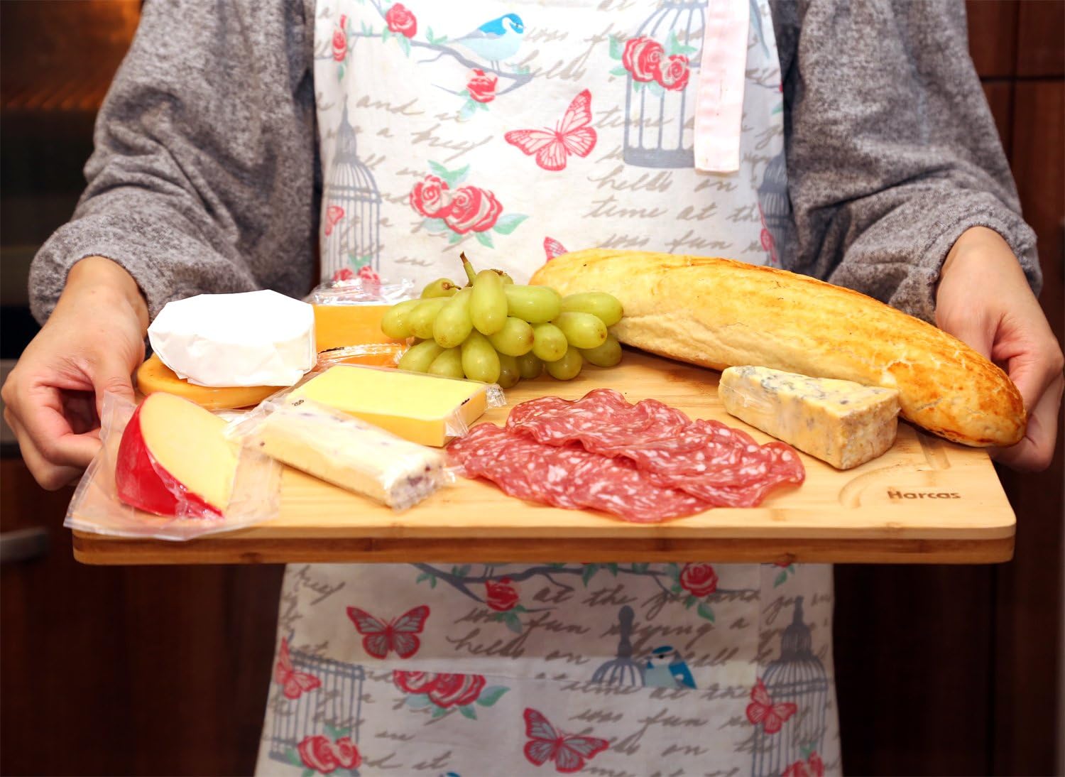Premium Organic Bamboo Wooden Chopping Board by Harcas. Extra Large Size Cutting Board 45cm x 30cm x 2cm. Best for Meat Vegetables - Image 4