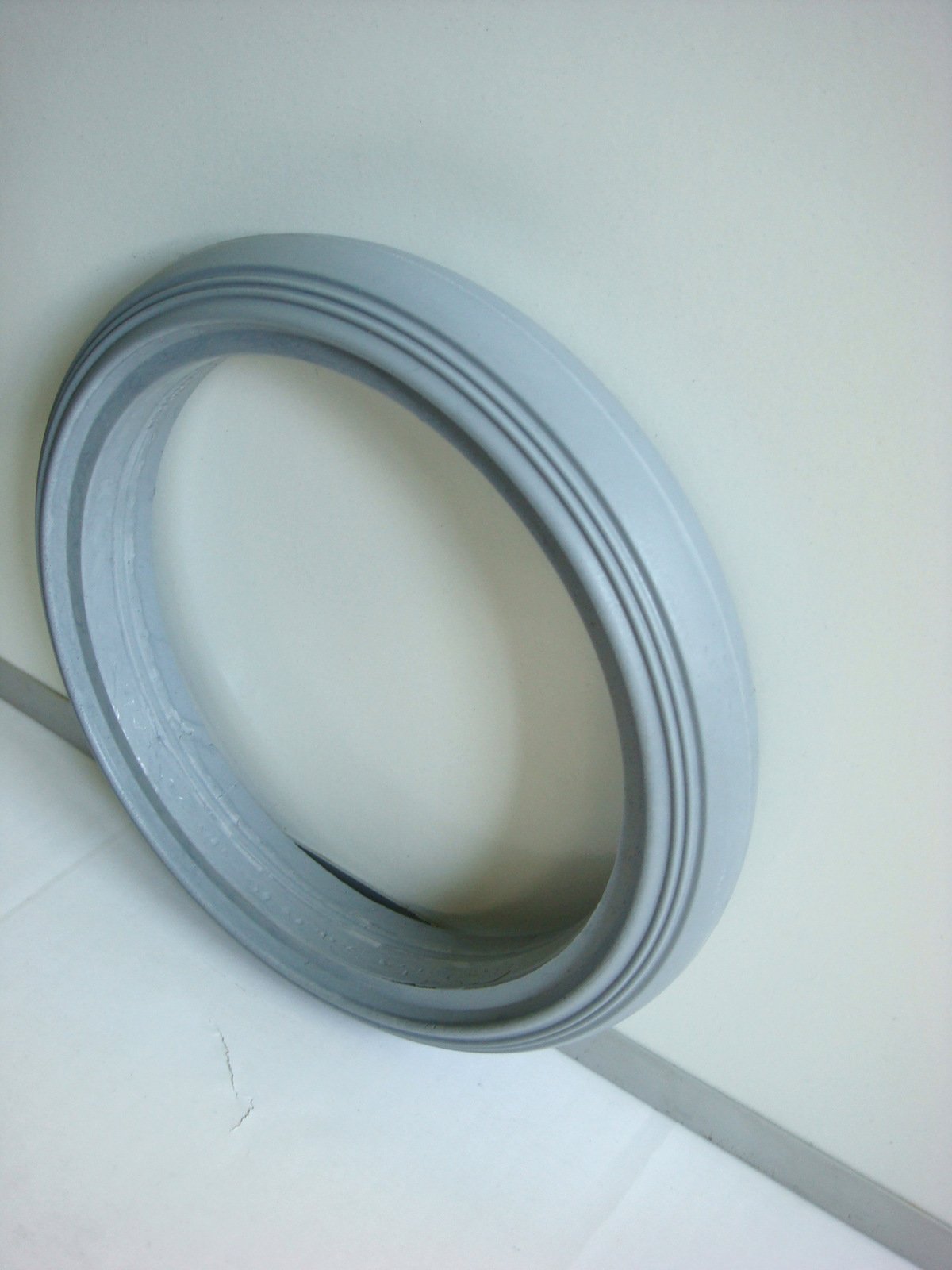 190mm X 29mm Solid Tyre