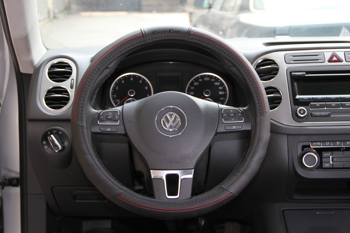 無料長期保証 円クール 15 直径pvcレザーステアリングホイールカバーlarge Cc la B00vdwfpcm Black With Red Stitch 高い品質 Theincap Com