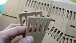 Centre Équestre Van Manen 610188 - 9 Boxes Pour Chevaux En Bois - Toit Pliable - Pour Figurines Schleich