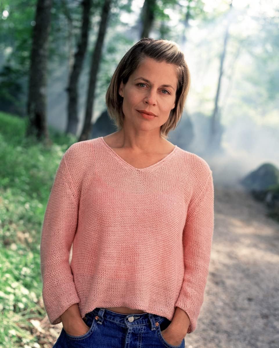 Photographs - Linda Hamilton 10x8 Photo