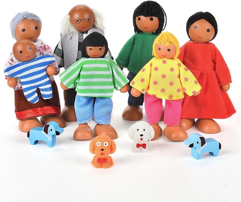 Aolso Wooden Doll Family Set 11 Pieces for Dollhouse Play, 5–10 cm Figures