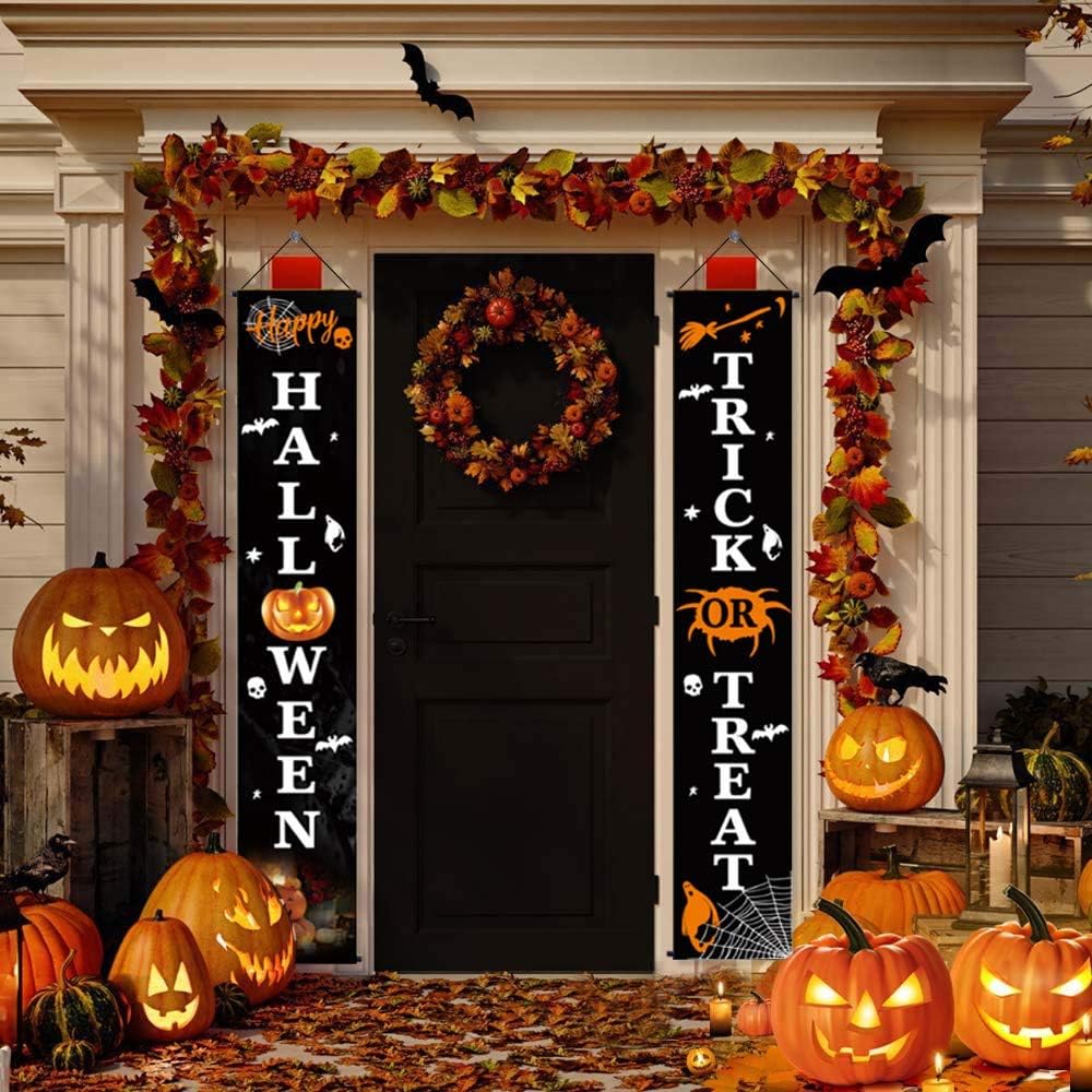 Halloween Trick or Treat Banner, Halloween Porch Sign, Outdoor Indoor Hanging Sign for Halloween Gate Garden Office Home Decor Party Supplies