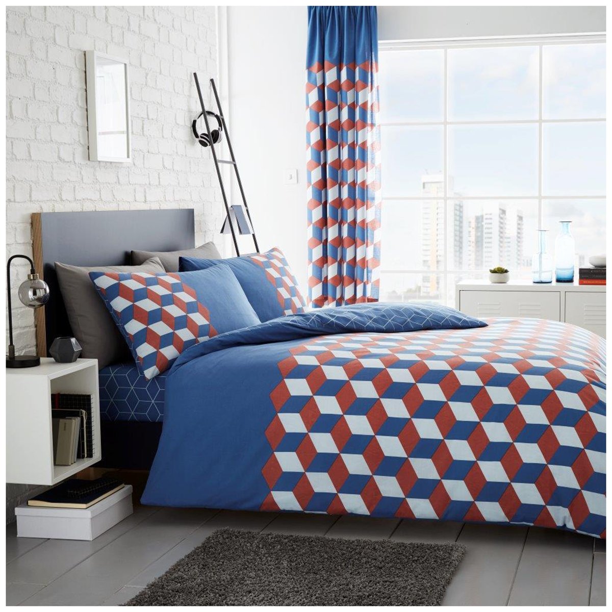 GC GAVENO CAVAILIA Luxurious Printed Duvet Cover and Pillow Cases, Easy Care Soft & Cosy Quilt Bedding Set, Polyester-Cotton, Cubix-Blue, Double