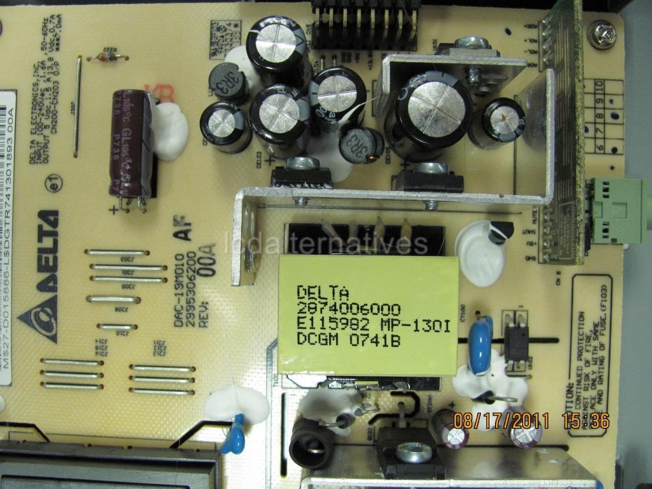 v7 r22w02 dac 19m010 lcd monitor repair kit capacitors only not the entire board