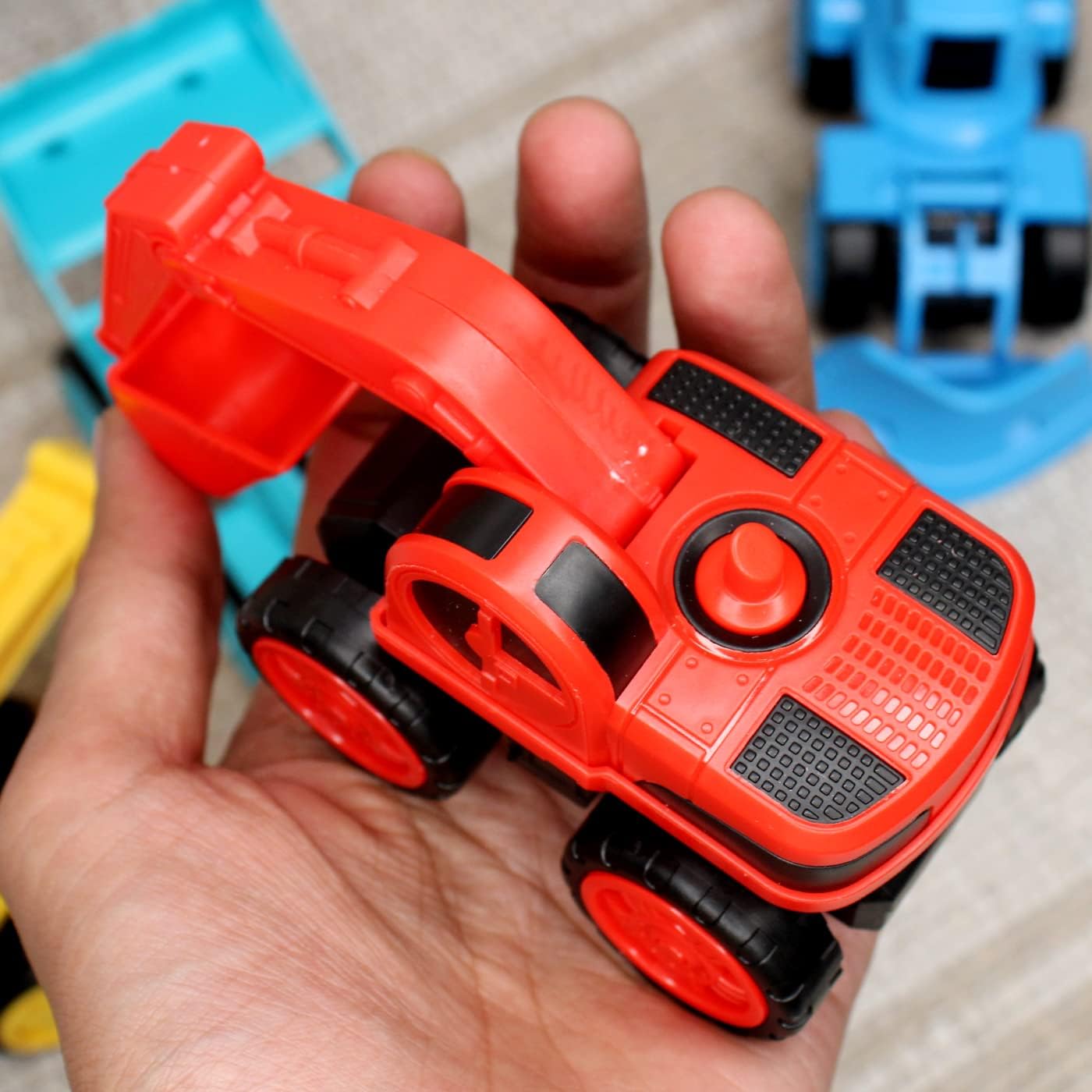 Storio Construction Toys 4 Pack Set with Excavator, Bulldozer, Road Roller, Lift Truck Toys, Friction Powered Push and Go Toy Cars for Toddlers, Kids, 1 to 6 Year Old Boy, Girl, Trucks Vehicles 4