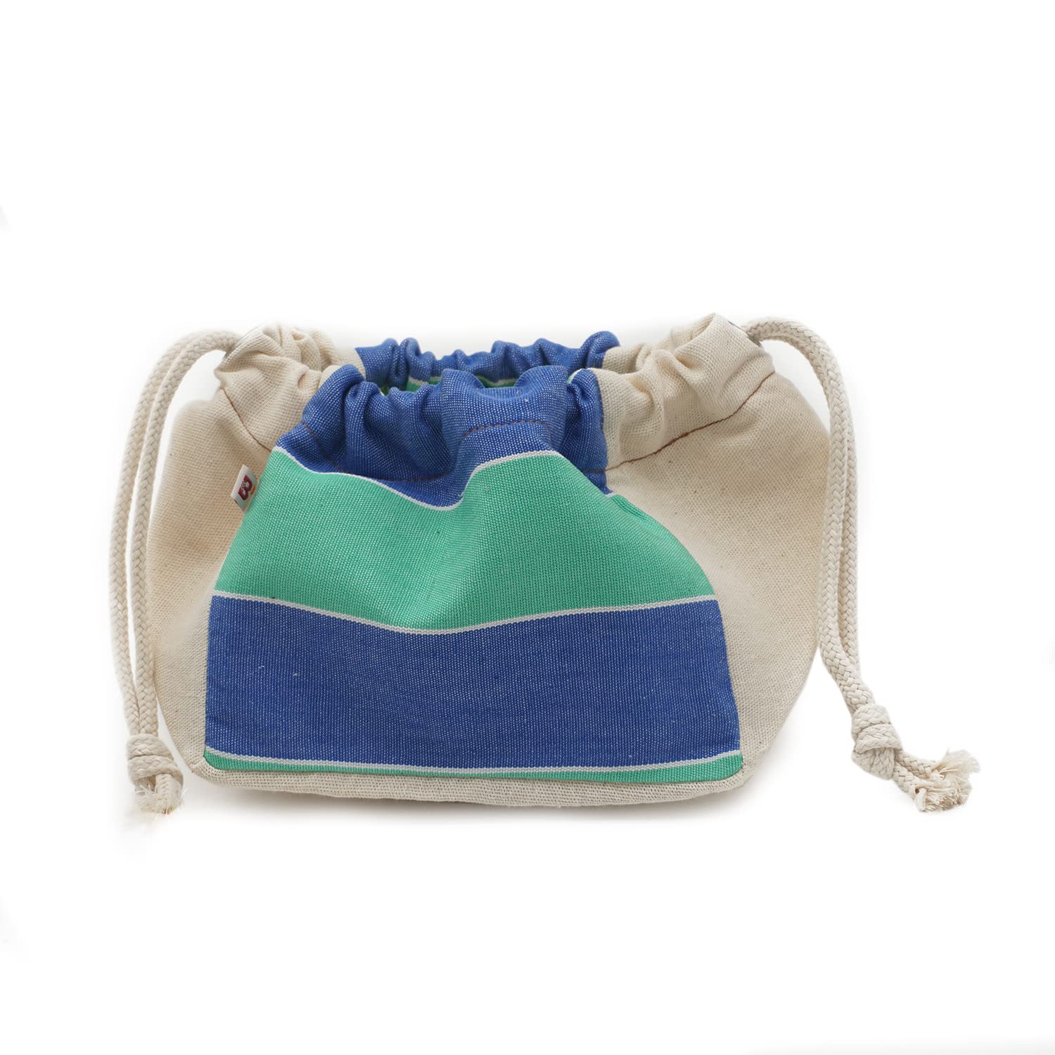 Artisan-Crafted Beauty: Handmade Makeup Bag from Guatemala