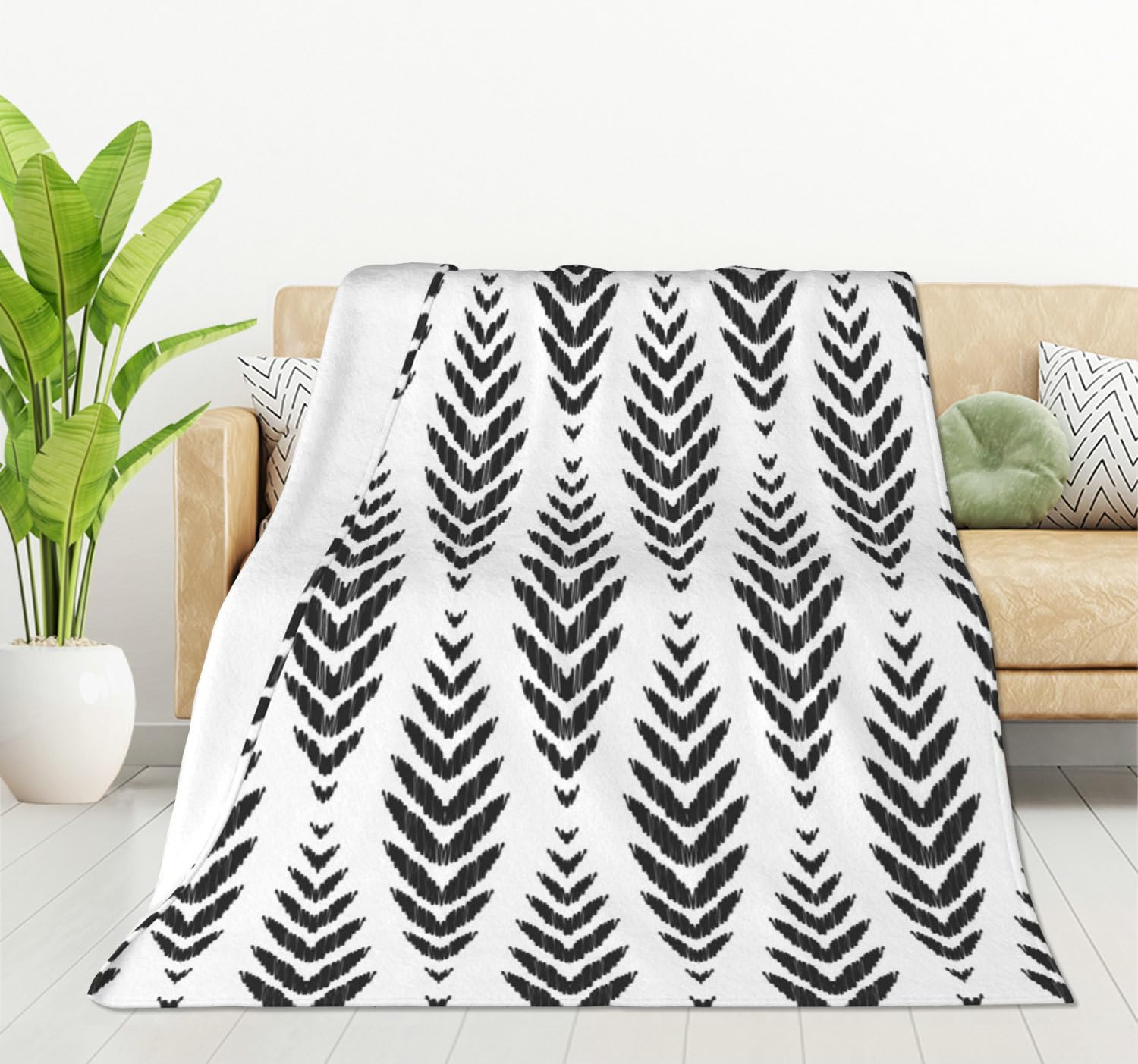 HGOD DESIGNS Black and white Ethnic pattern Blanket Soft Warm Print Throw Blanket for Women Adults 100x130cm