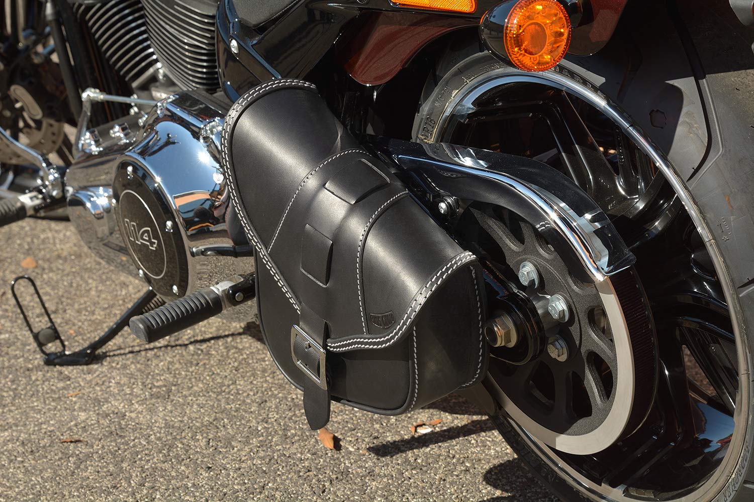 2018 street bob bags