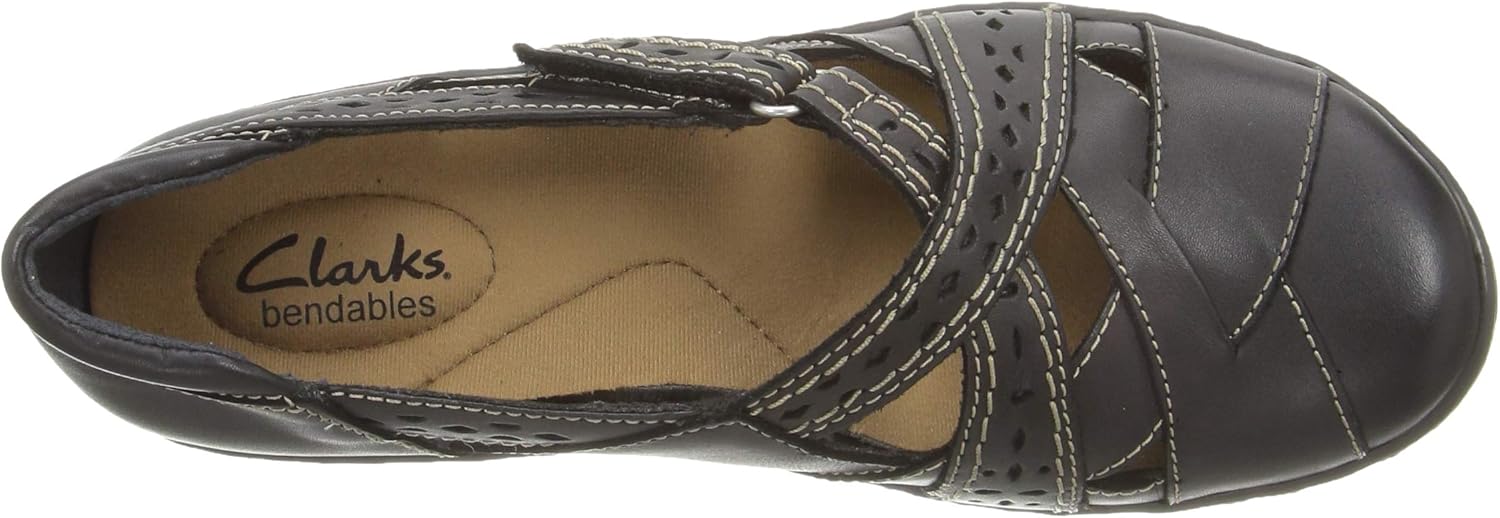 clarks bendables canada