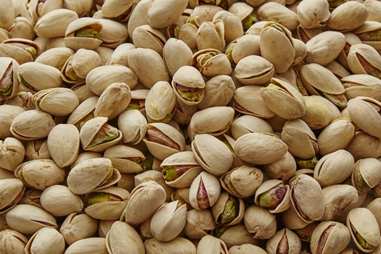 Pistachios Roasted Salted in Shell Delicious by Marlow Candy (Always Fresh) (Salted)