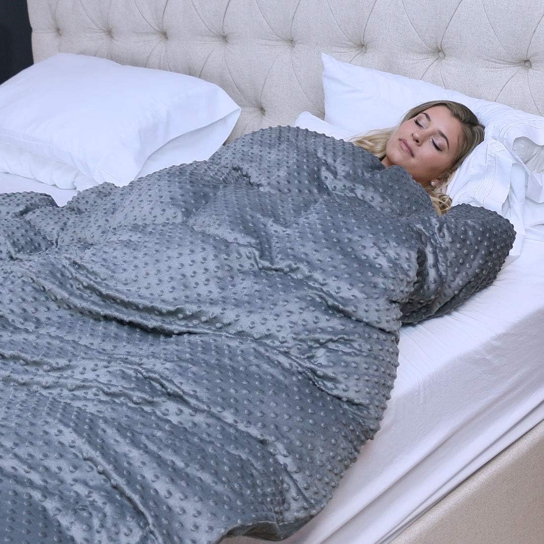 Huggaroo Extra Fluffy Weighted Blanket for Adults (15 lbs