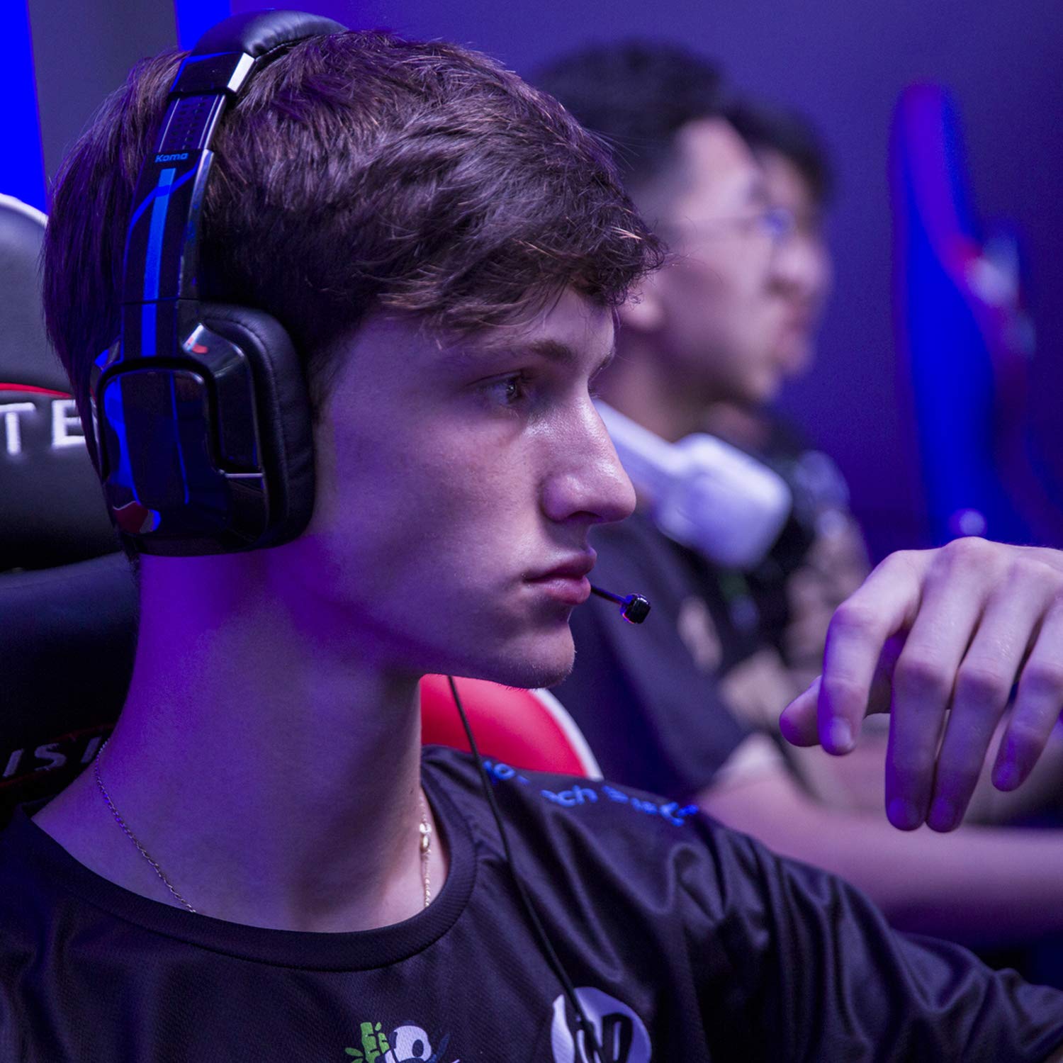 TRITTON Kama Plus Stereo Gaming Headset with 3.5mm Connector and Mic for Sony PS4, XBOX ONE X and XBOX ONE S, Nintendo Switch and Mobile Devices