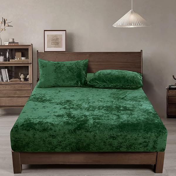 Amazon.com: Effortless Bedding Oversized Plush Semi-Fitted Bed Blanket  (King, Sand Shell) : Home u0026 Kitchen
