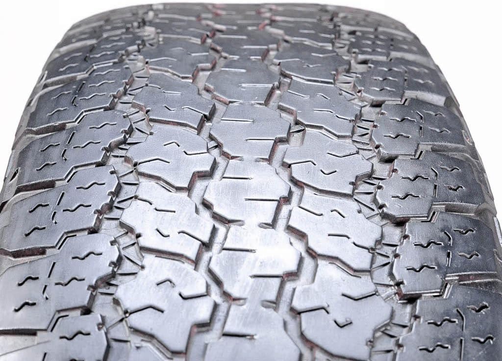 Amazon Com Goodyear Wrangler At Adventure 265 65r18 114t Qty Of 1 Goodyear Automotive