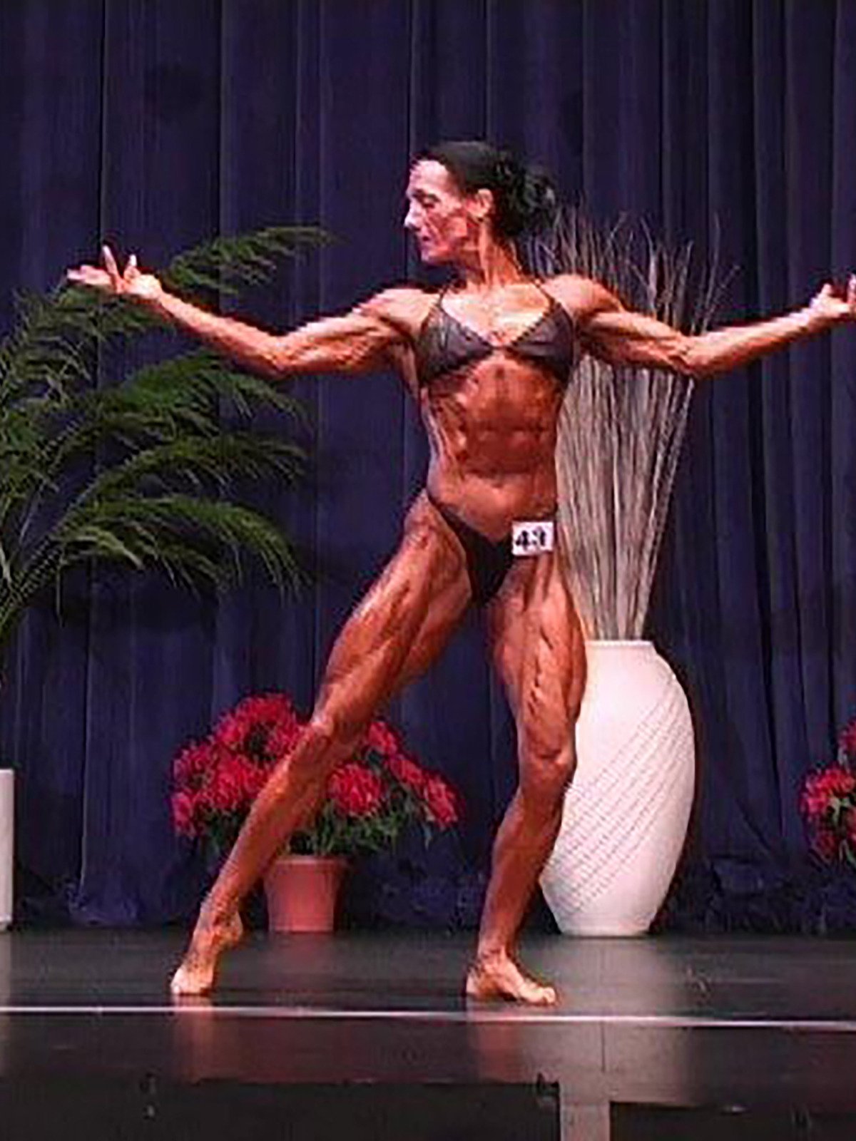 Amazon Com 10 Novice Michigan Women Bikini Bodybuilding Figure Tom Typinski Tom Typinski Dream Video Tom Typinski Typininc Dream Video Peliculas Y Tv