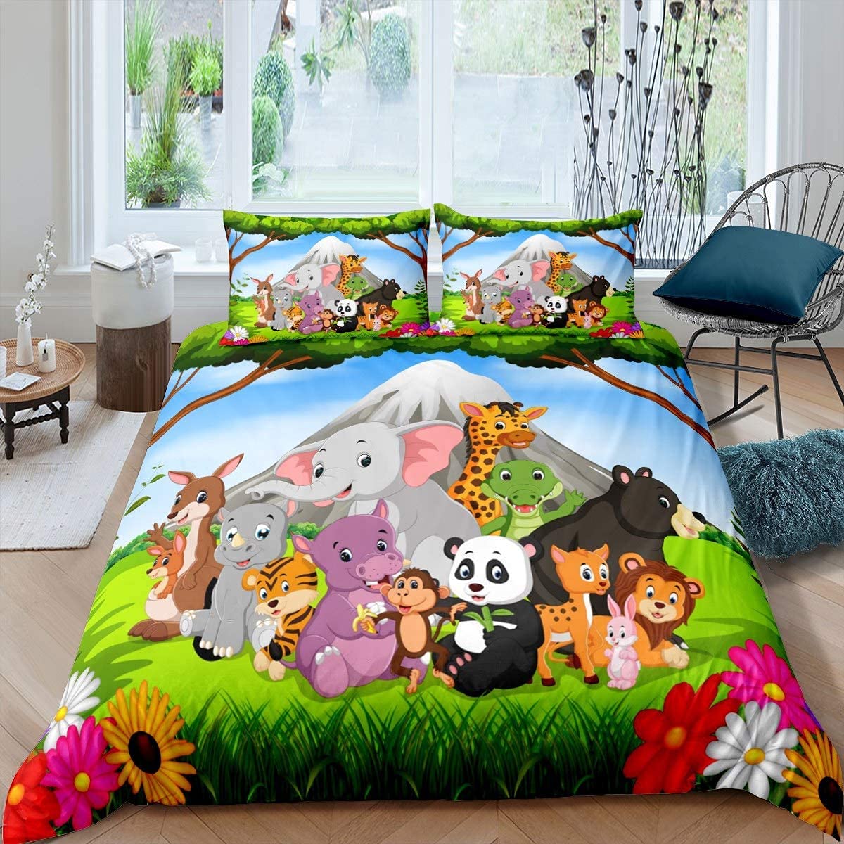 Kids Duvet Cover Cartoon Animal Printed Bedding Set Children Boys Girls Cute Elephant Giraffe Wildlife Comforter Cover Safari Zoo Pattern Bedspread Cover Bedroom Collection 3Pcs King