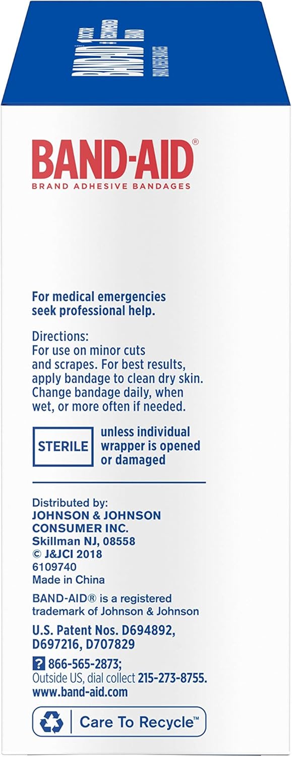 Band-AID Flexible Fabric Adhesive Bandages 3/4 inch X 3 inches (100 count): Health & Personal Care