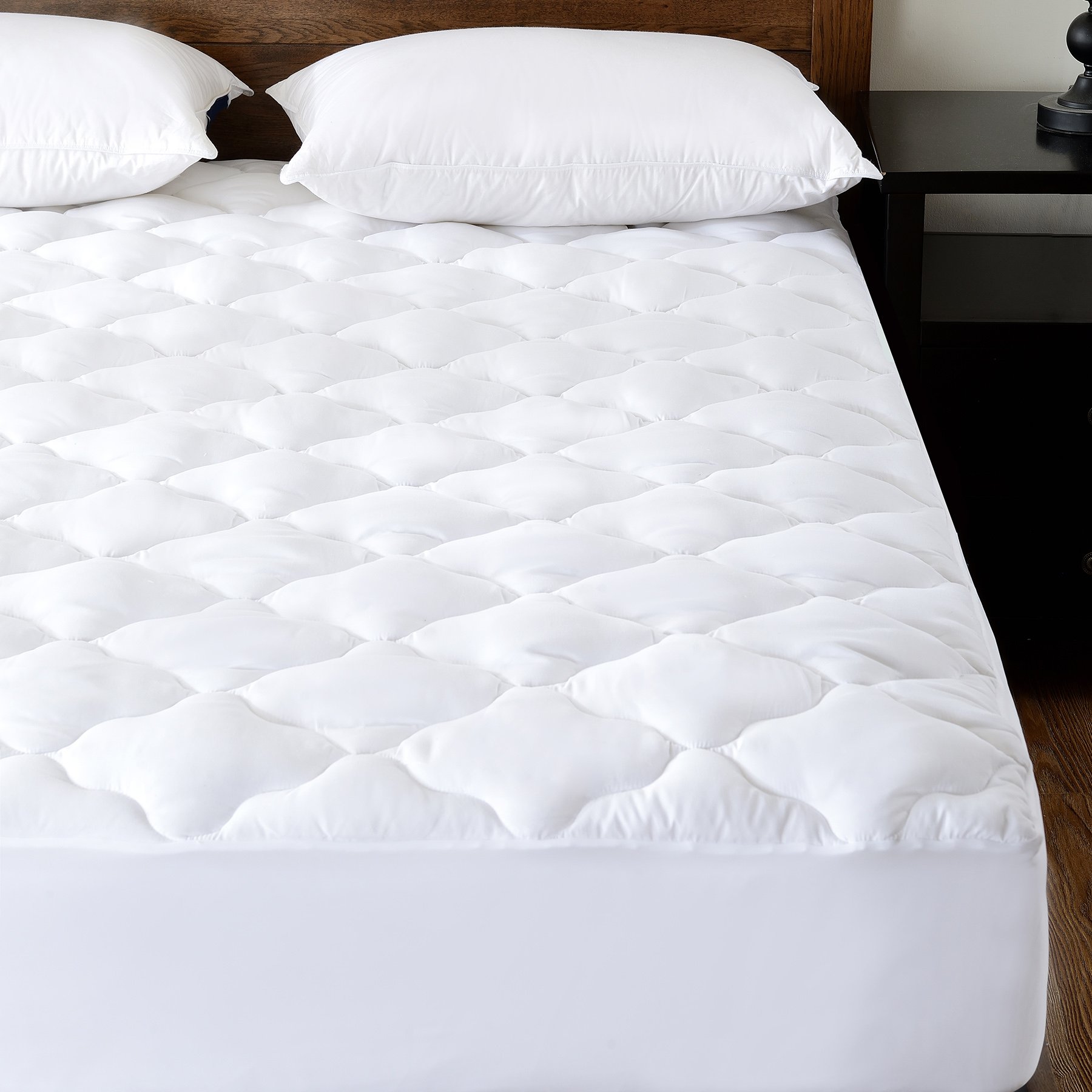 Basic Beyond Quilted Waterproof Mattress Pad Protector Cover (Full