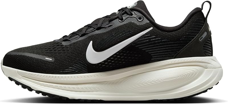 Damen W Vomero 18 Sneaker, Black Summit White Coconut Mil, 40.5 EU — Foto 3 von 7
