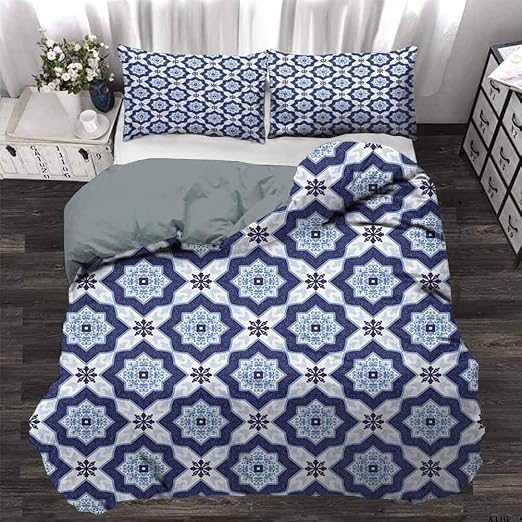 Amazon Com Bedding Cover Traditional Portuguese Azulejo Tile Vintage Style Floral Mosaic Pattern Duvet Quilt Comforter Cover Felt Like Sleeping In A Cloud Dark Blue Pale Blue White Twin 70 X 90