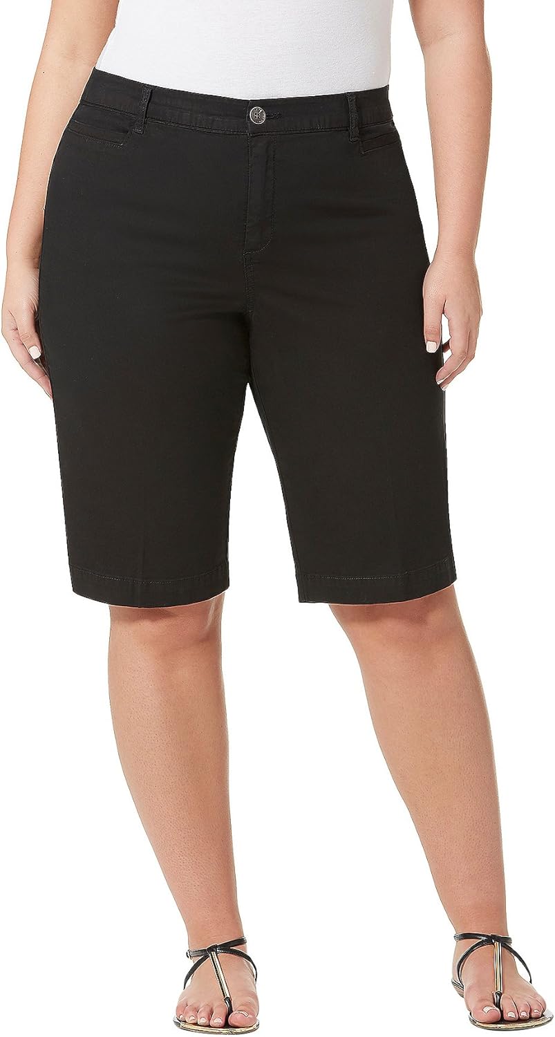 Bandolino Plus Size Ivette Twill Bermuda Shorts Black 20W at Amazon Womenâs Clothing store