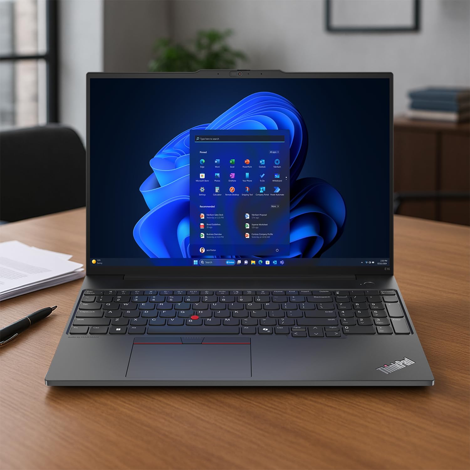 Portátil Lenovo ThinkPad E16 Gen 2 | 16" FHD+ | AMD Ryzen 7 7735U | 32GB DDR5 RAM | 1TB SSD | Huella digital | Teclado retroiluminado | | Cámara web | HDMI | Wi-Fi 6 | Windows 11 Pro | Negro | con conjunto de paquetes
