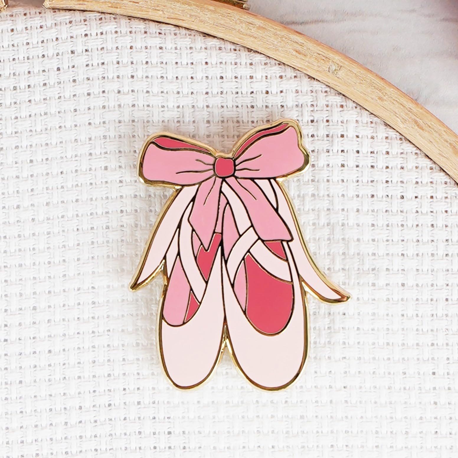 Caterpillar Cross Stitch Enamel Ballet Shoe Magnrtic Needle Minder - for Cross Stitch, Sewing, Embroidery and Needlework Accessories
