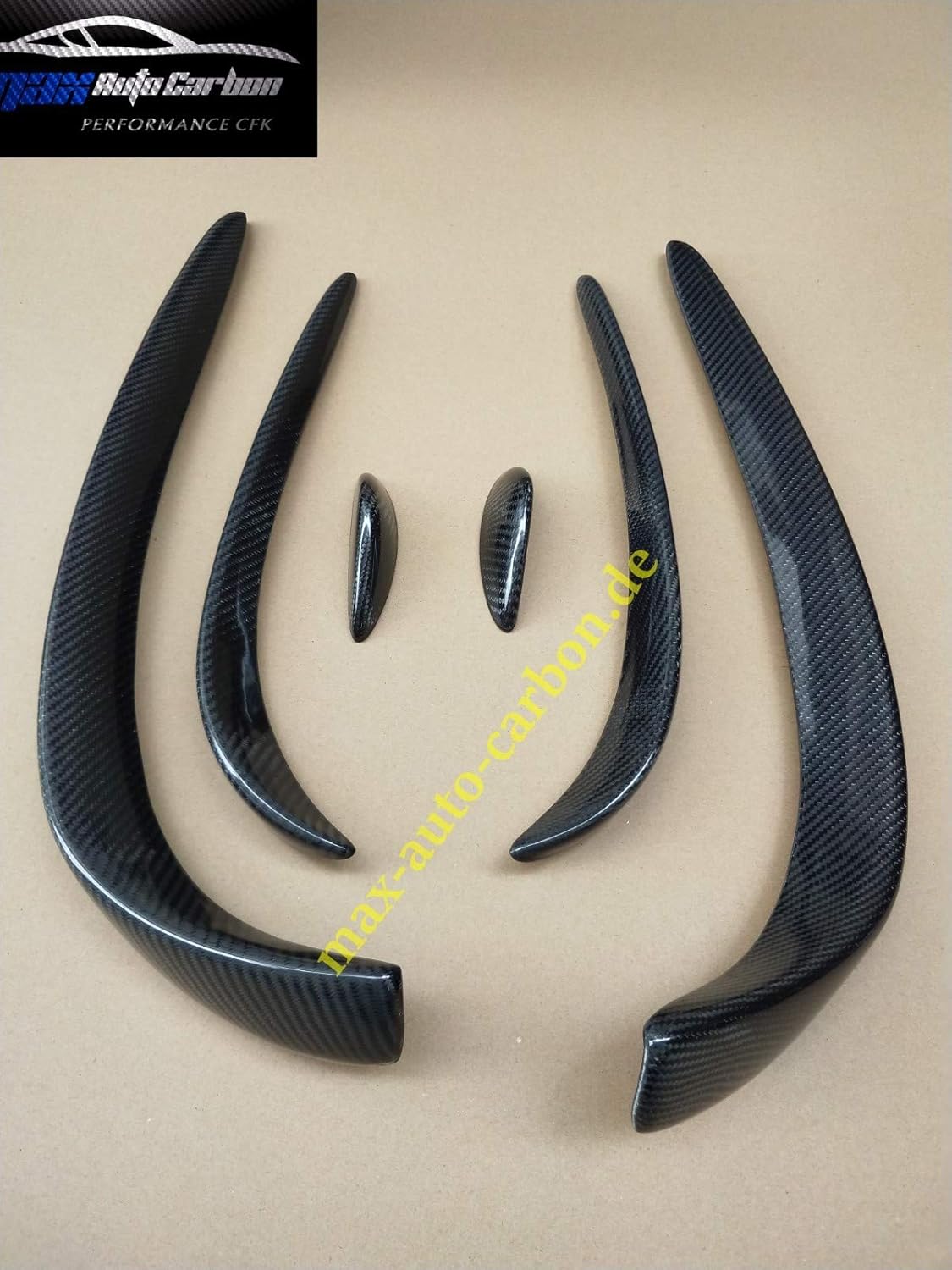 Emblem Trading Emblem Luftungs Rahmen Abdeckung Fur Logo C W205 Glc X253 Amazon De Auto