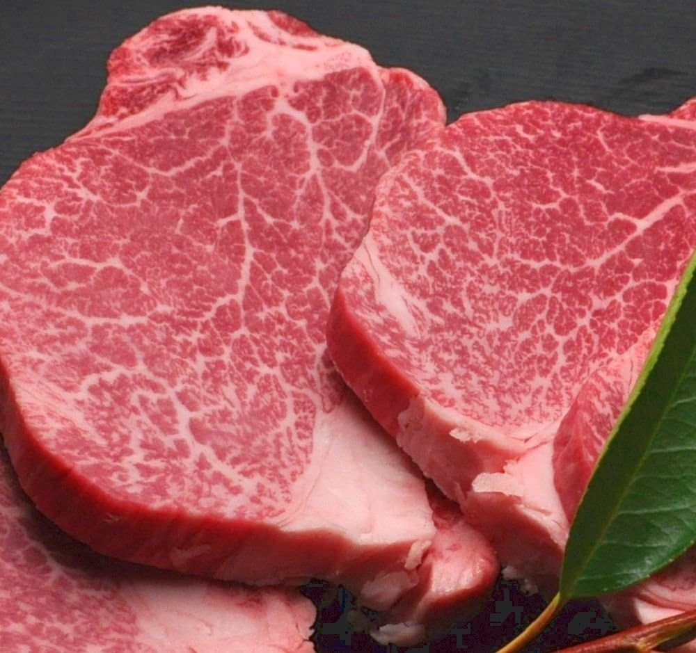 ヒレ(フィレ)肉は牛のどこの部位?カロリー・栄養価は?味・食感など特徴も紹介! | ちそう