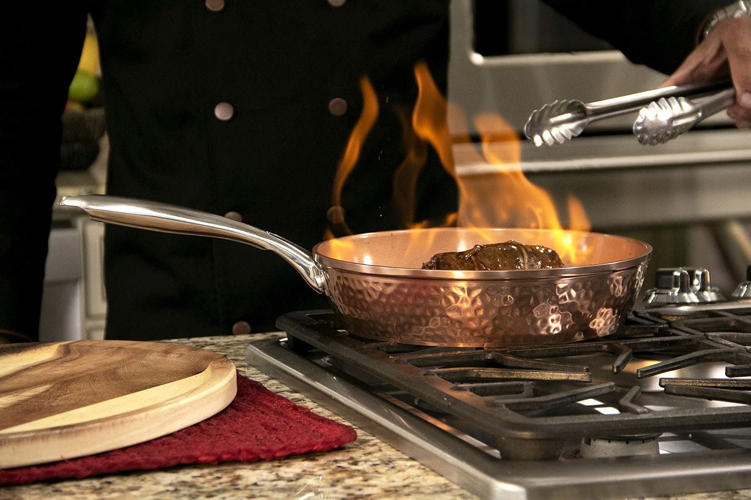 Gotham Steel Hammered Copper Collection – 10” Nonstick Fry Pan with Lid, Premium Cookware, Aluminum Composition with Induction Plate for Even Heating, Dishwasher & Oven Safe: Kitchen & Dining