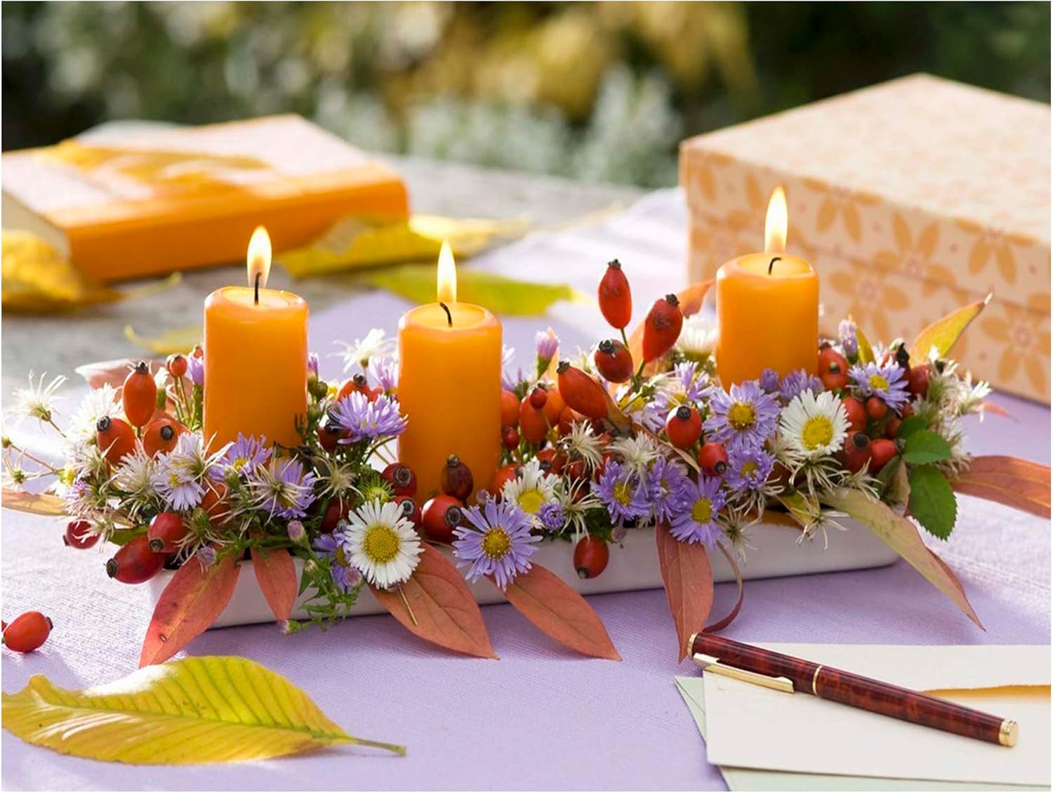 Amazon Com Northlight Led Lighted Floral And Berries Candle
