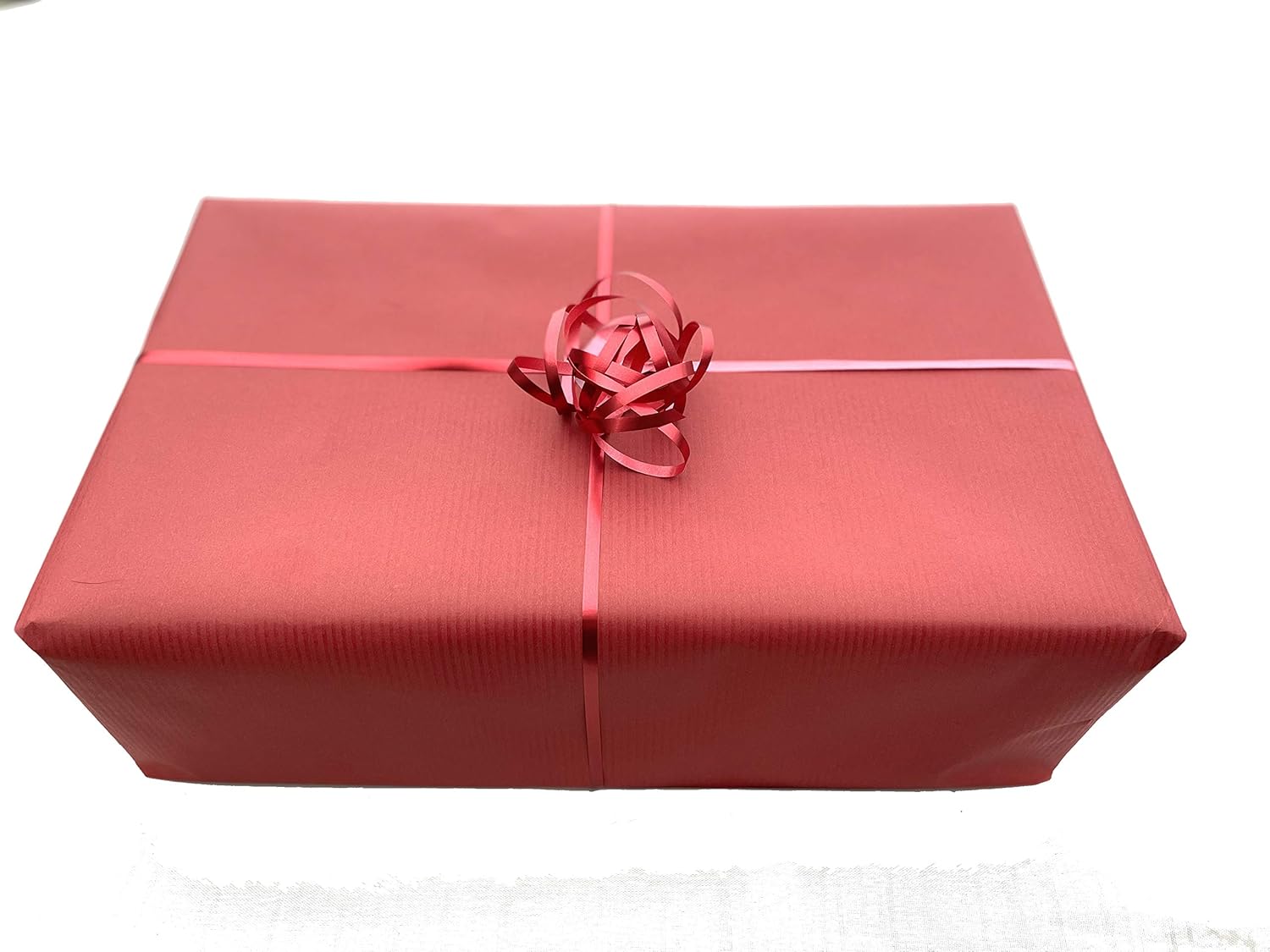 Kraft Wrapping Paper Roll 100% Recycled and Recyclable Gift Wrap (Red 5m), 1 roll (Pack of 1)